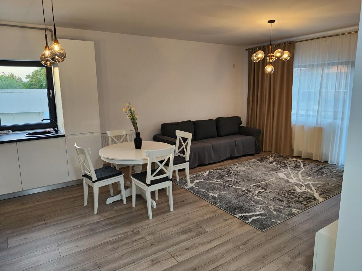 2 Rooms Apartment I Love Tea Bukares Bagian luar foto