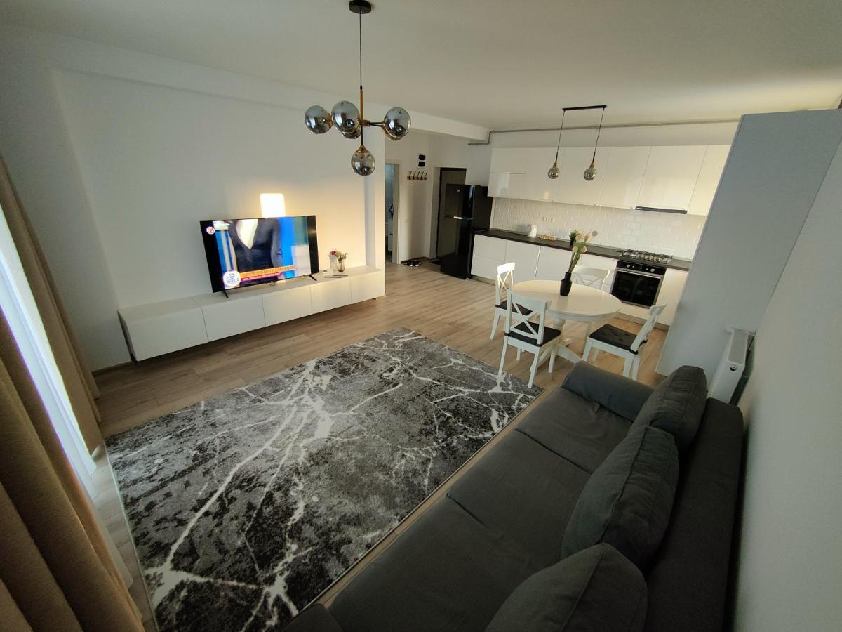 2 Rooms Apartment I Love Tea Bukares Bagian luar foto